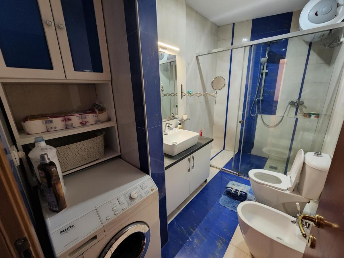 Kalpazo Home Skanderbeg Square Tirana Bagian luar foto