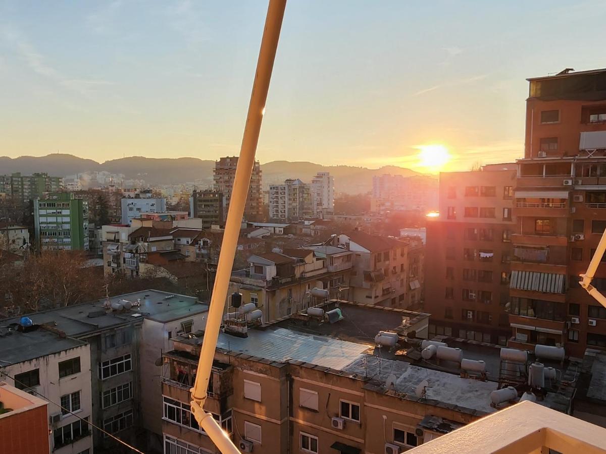 Kalpazo Home Skanderbeg Square Tirana Bagian luar foto