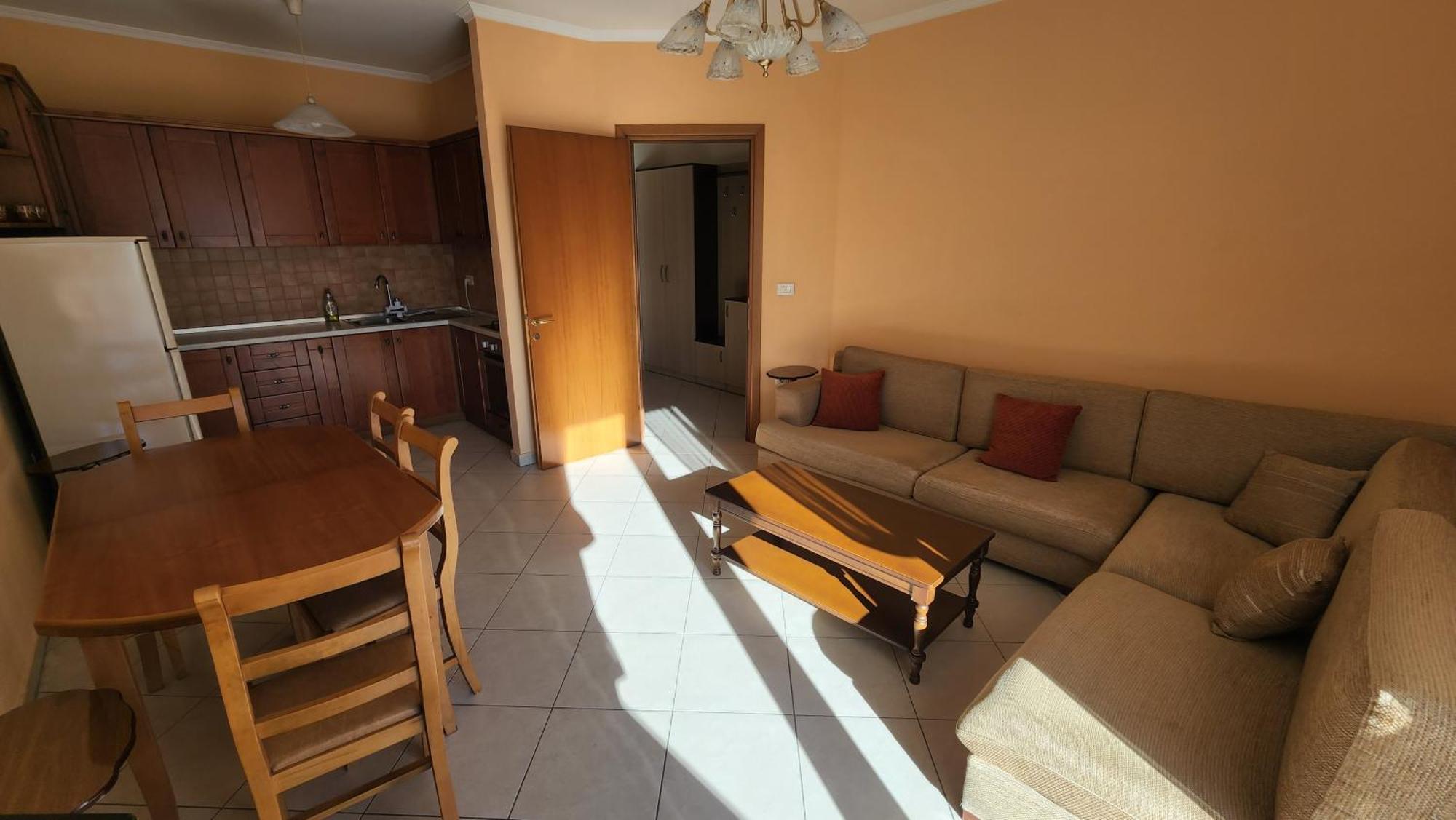 Kalpazo Home Skanderbeg Square Tirana Bagian luar foto