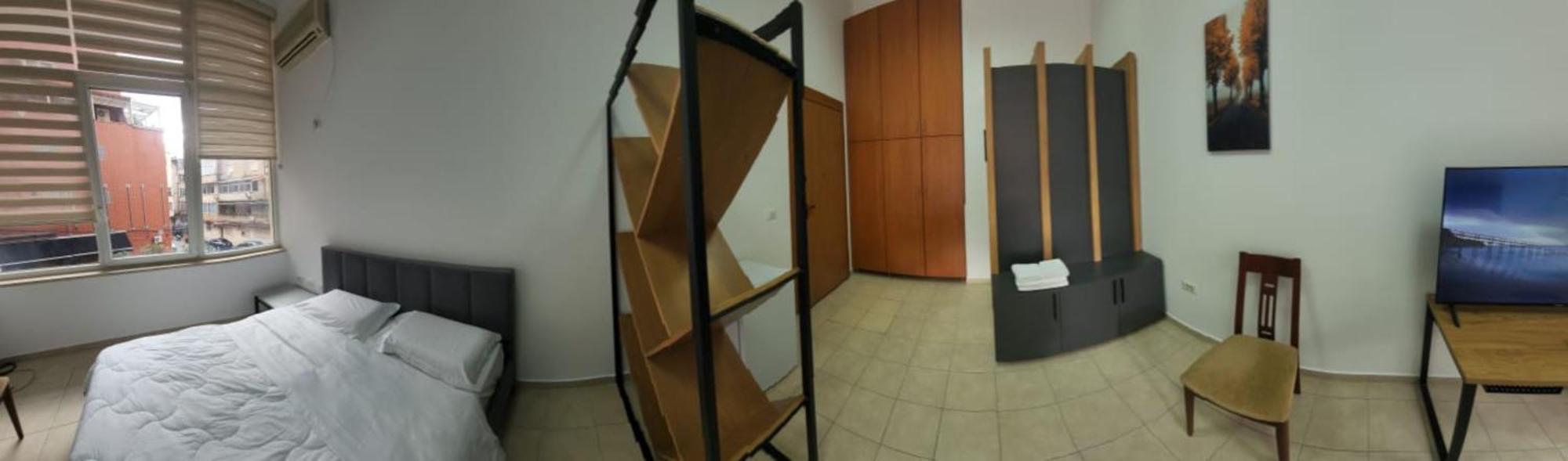 Kalpazo Home Skanderbeg Square Tirana Bagian luar foto